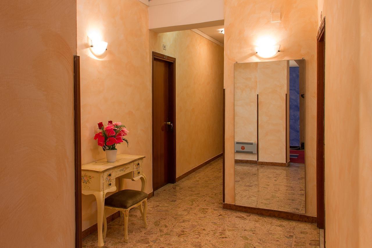 Le Arcate Hotel ปรายาอามาเร ภายนอก รูปภาพ